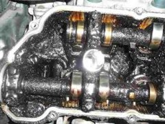 engine oil sludge